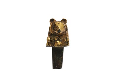 Lot 221 - A CHINESE GILT-BRONZE BEAR FINIAL.