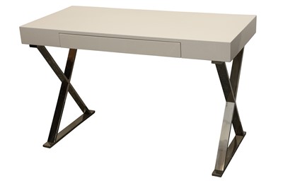 Lot 41 - A CONTEMPORARY DESK