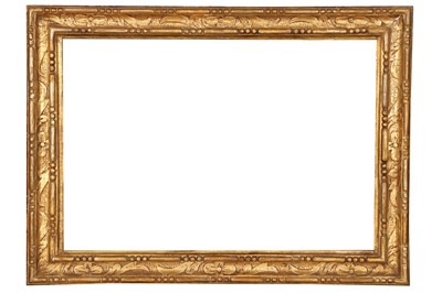 Lot 192 - AN ITALIAN 19TH CENTURY CARVED AND GILDED FRAME