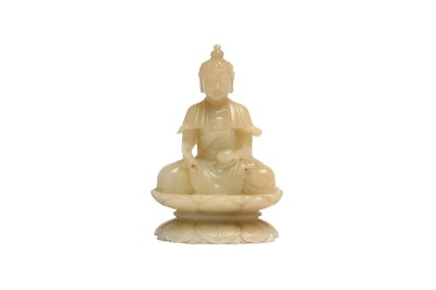 Lot 509 - A CHINESE SOAPSTONE FIGURE OF A BUDDHA.