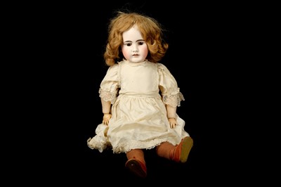 Lot 45 - AN EARLY 20TH CENTURY GERMAN BISQUE HEAD DOLL ATTRIBUTED TO SIMON & HALBIG