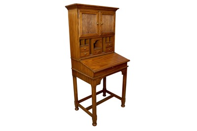 Lot 119 - AN AMERICAN OAK CLERKS DESK, EARLY/MID 20TH CENTURY