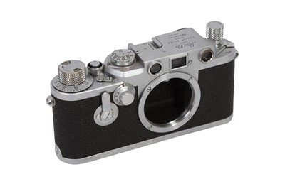 Lot 124 - A Leica IIIf Rangefinder Camera Body