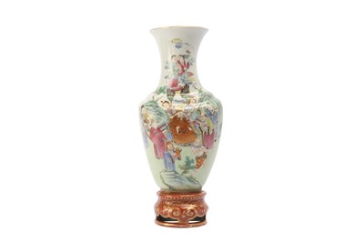 Lot 51 - A CHINESE FAMILLE ROSE 'IMMORTALS' VASE.
