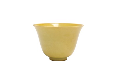 Lot 843 - A CHINESE LEMON YELLOW-GLAZED CUP.