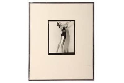 Lot 168 - Martin Munkàcsi (1896-1963)