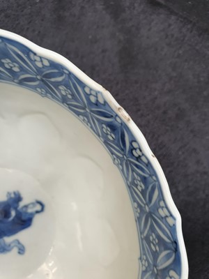 Lot 456 - A CHINESE BLUE AND WHITE 'IMMORTALS' BOWL.