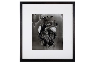 Lot 72 - MAT HUMPHREY (BRITISH): HEART, OIL ON BOARD