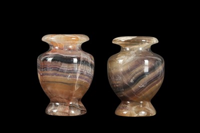 Lot 92 - A PAIR OF BANDED AGATE VASES
