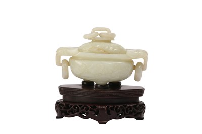 Lot 570 - A CHINESE WHITE JADE INCENSE BURNER AND COVER.