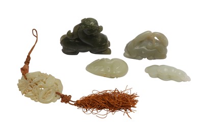 Lot 735 - FIVE CHINESE JADE CARVINGS.