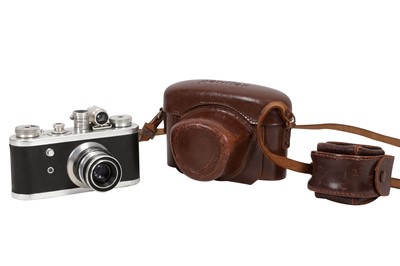 Lot 133 - A Corfield Periflex I Camera