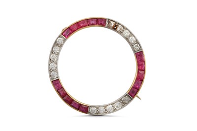 Lot 186 - A ruby and diamond circlet brooch, circa 1920