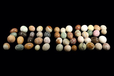 Lot 275 - FIFTY SPECIMEN MARBLE EGGS