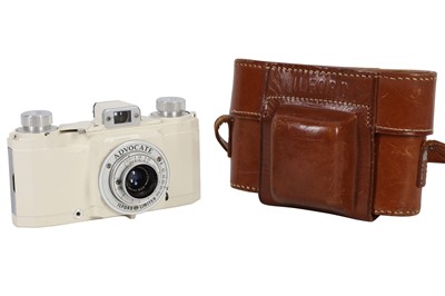 Lot 323 - A Ilford Advocate Viewfinder Camera