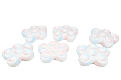Lot 1224 - EL TALLER DE PINERO, SPAIN, A SET OF SIX SECTIONAL DISHES, 21ST CENTURY