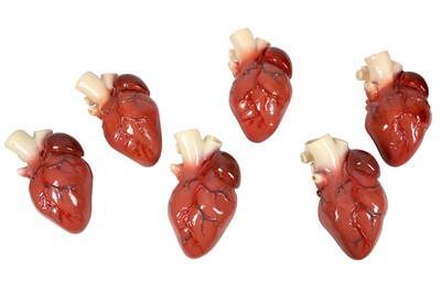 Lot 1226 - EL TALLER DE PINERO, SPAIN, A SET OF SIX HEART SHAPED SHORT COCKTAIL OR SHOT GLASSES, 21ST CENTURY