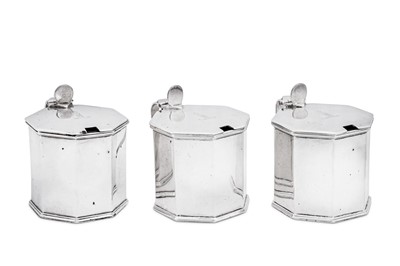 Lot 471 - A set of three George V sterling silver mustard pots, London 1911 by Sebastian Garrard