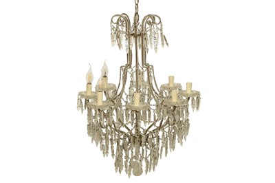 Lot 9 - A GLASS CHANDELIER