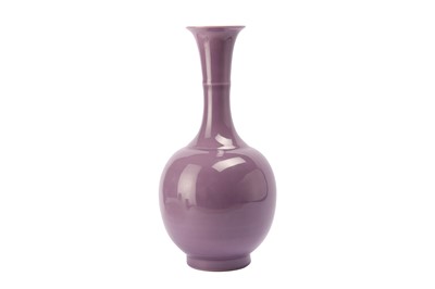 Lot 482 - A CHINESE MAUVE-GLAZED VASE.