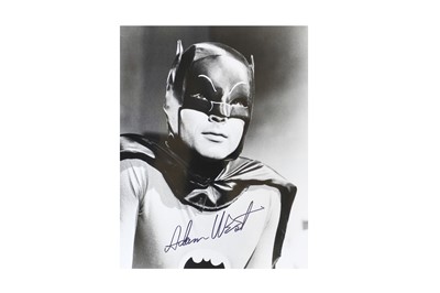 Lot 61 - Batman.- Adam West