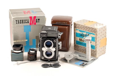 Lot 137 - A Good Yashica Mat LM 120 TLR Outfit.