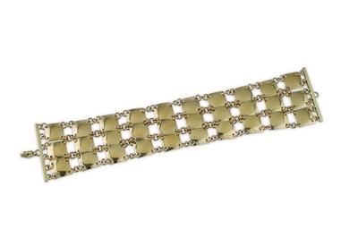 Lot 26 - Robert Lee Morris | A fancy-link bracelet