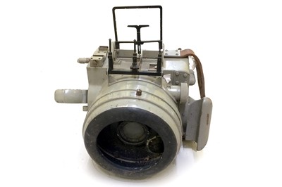 Lot 181 - RARE WWII Japanese SK-100 Aerial Camera Outfit #331.