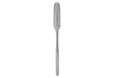Lot 333 - A George II sterling silver marrow scoop, London 1733 by Caleb Hill