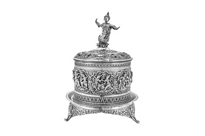 Lot 215 - A mid-20th century Burmese silver betel box on stand, Rangoon circa 1958 by Thayet SIlverware