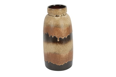 Lot 179 - A POTTERY VASE, GERMAN, CONTEMPORARY