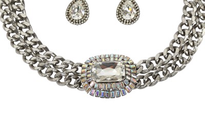 Lot 656 - Butler and Wilson Teardrop Set and Statement Choker