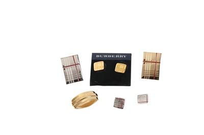 Lot 657 - Burberry Earrings and Scarf Ring Collection