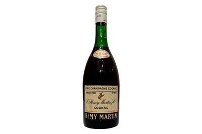 Lot 592 - Remy Martin Fine Champagne VSOP