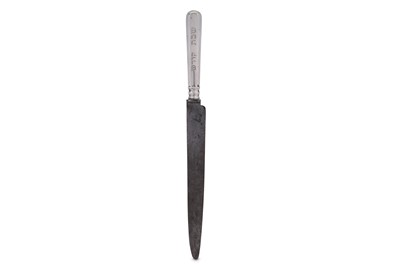 Lot 104 - An Alexander III Russian 84 Zolotnik (875 standard) silver handled challah knife, Moscow circa 1890 probably by HП for Nikolai Pavlovich Pavlov