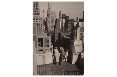 Lot 164 - Paul Wolff (1887-1951)