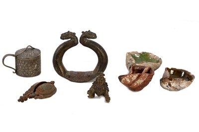 Lot 804 - AN ETHNOGRAPHIC COLLECTION FROM A EUROPEAN GENTLEMAN