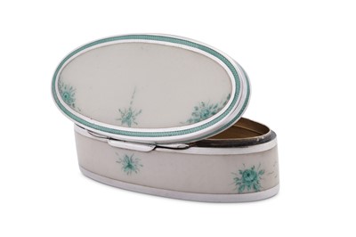 Lot 107 - An early 20th century Austrian 900 standard silver and guilloche enamel snuff box, Vienna circa 1900 by Georg Adam Scheid (1838-1921, reg. 1882)