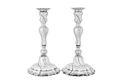 Lot 230 - A pair of early 20th century German 800 standard silver candlesticks, Bremen-Hemelingen 1908 by M. H. Wilkens & Söhne