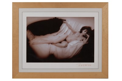 Lot 1086 - BILL STONE (1900-2009)