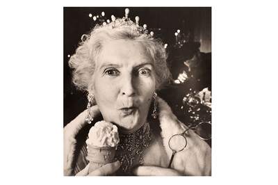 Lot 264 - Norman Parkinson (1913-1990)