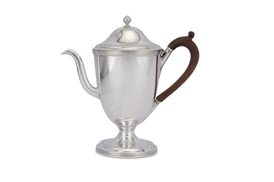 Lot 419 - A George V sterling silver argyle, London 1916 by Vander & Hedges