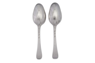 Lot 313 - A rare pair of George I Irish provincial silver tablespoons, Cork circa 1720 by Caleb Rotheram (d.1746)