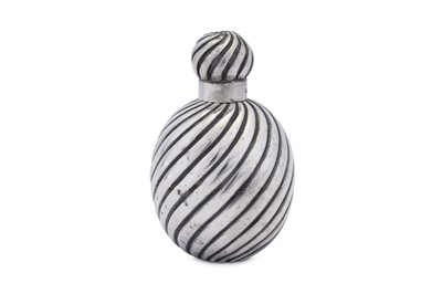 Lot 45 - A Victorian sterling silver scent bottle, London 1885 by Thomas Johnson II