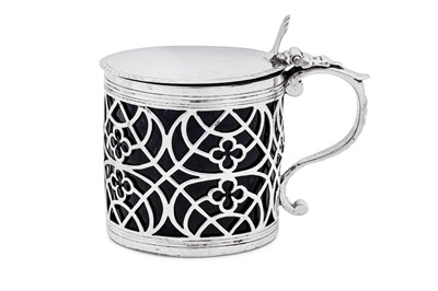 Lot 474 - A George III sterling silver mustard pot, London 1771 by Burrage Davenport