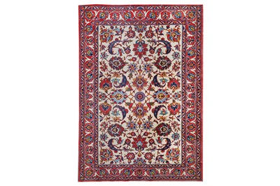 Lot 339 - A FINE ISFAHAN RUG, CENTRAL PERSIA