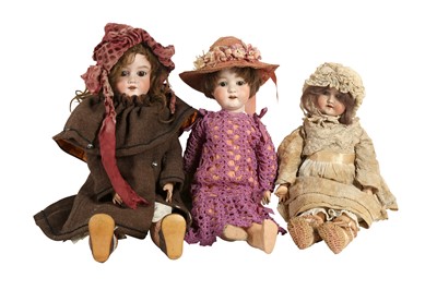 Lot 162 - DOLLS: A SIMON AND HALBIG BISQUE HEAD DOLL, EARLY 20TH CENTURY
