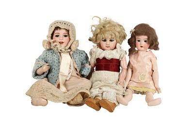 Lot 175 - DOLLS: A FRENCH TETE JUMEAU BEBE DOLL