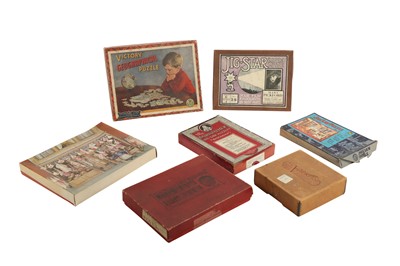 Lot 198 - TOYS: A JIG STAR MOVIE PUZZLE OF MARY PICKFORD