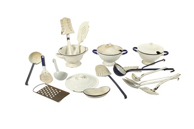 Lot 249 - KITCHENALIA: A COLLECTION OF WHITE AND BLUE ENAMELLED KITCHEN TOOLS